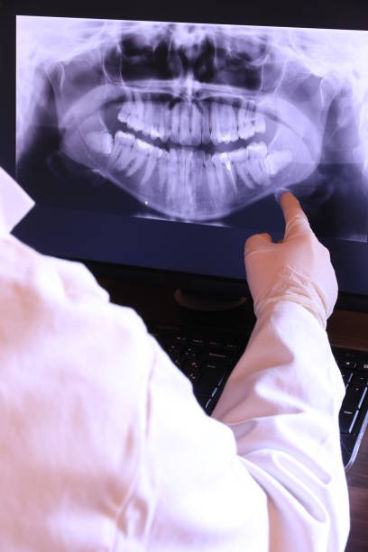 Best Orthodontic Emergency Dentist in La Grulla, TX